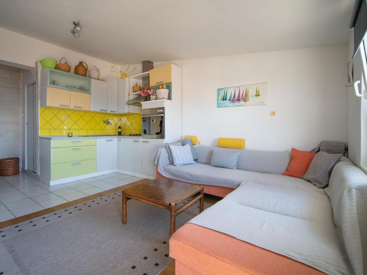 Apartment Bruno By Interhome Selce Exteriör bild